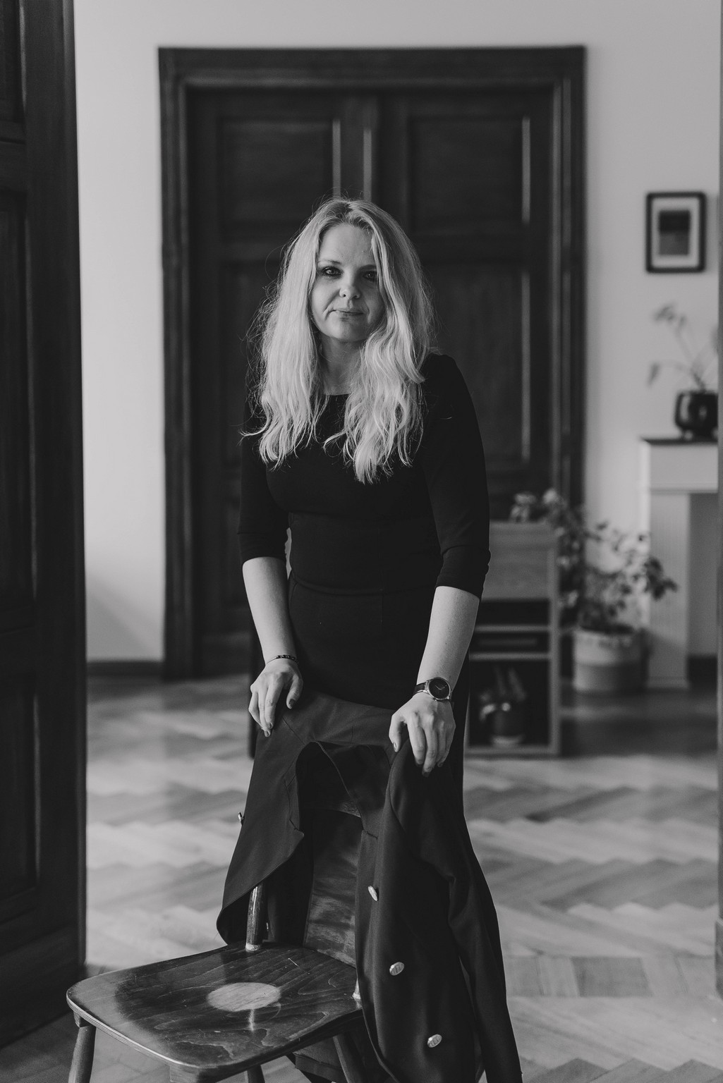 Sesja kobieca z charakterem, fotograf koszalin, jazz, gitara i czarna kawa
